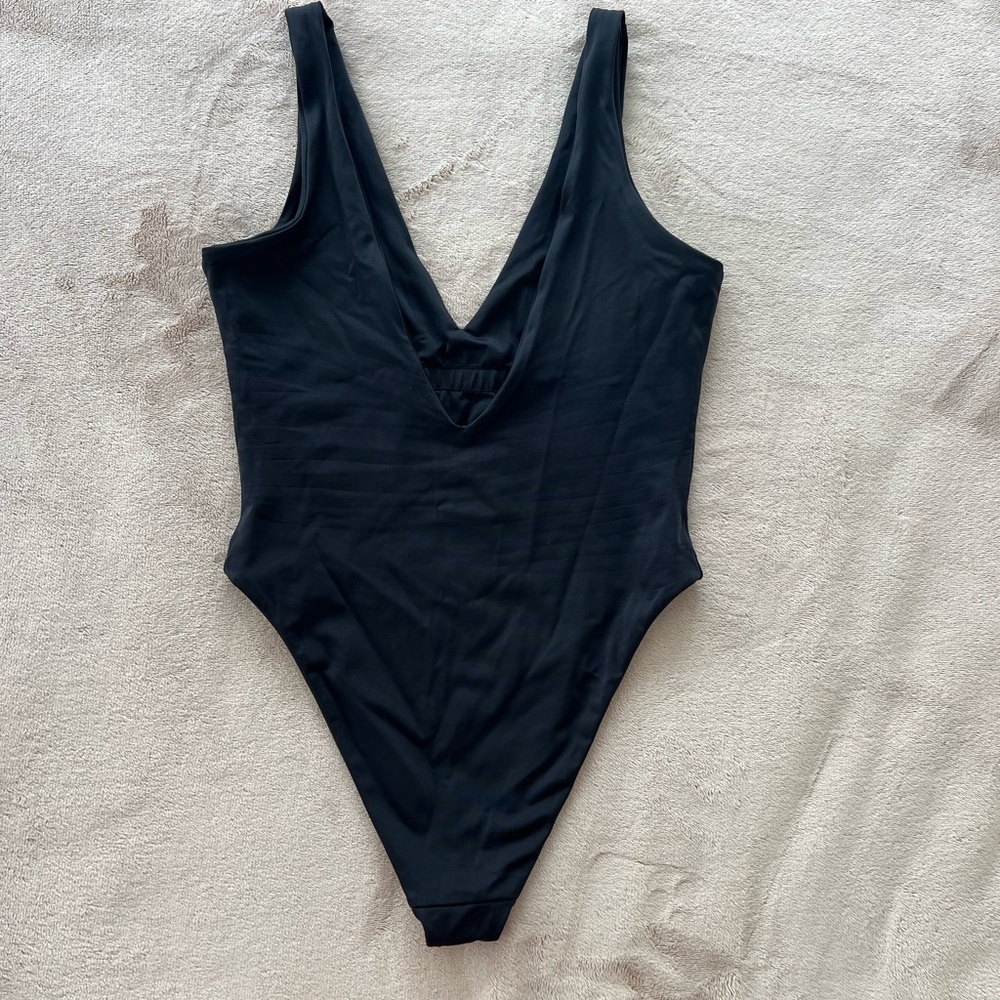 Dos gardenias hero one piece - Picture 4 of 6